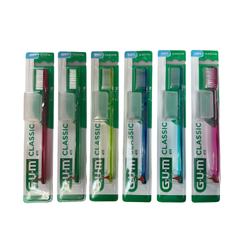 Brosse à dents Classic 411 souple GUM - une brosse à dents